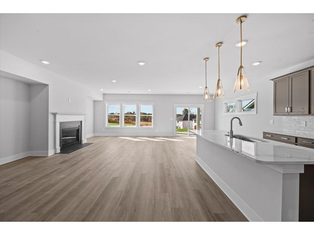 Photo of 321 Allingham Road