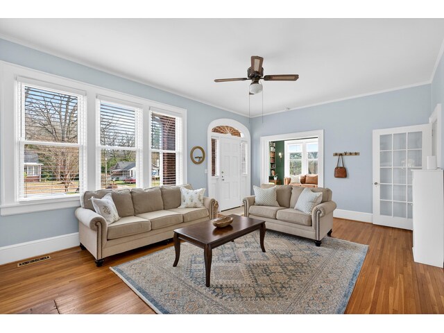 Photo of 906 College Drive