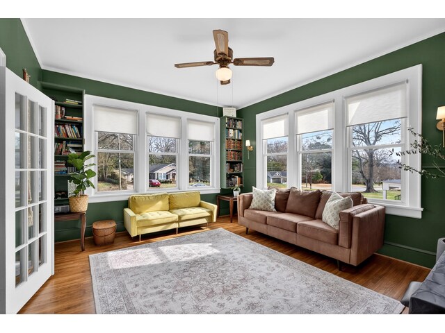 Photo of 906 College Drive