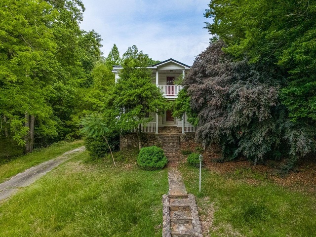 Photo of 2840 Glenn Springs Road