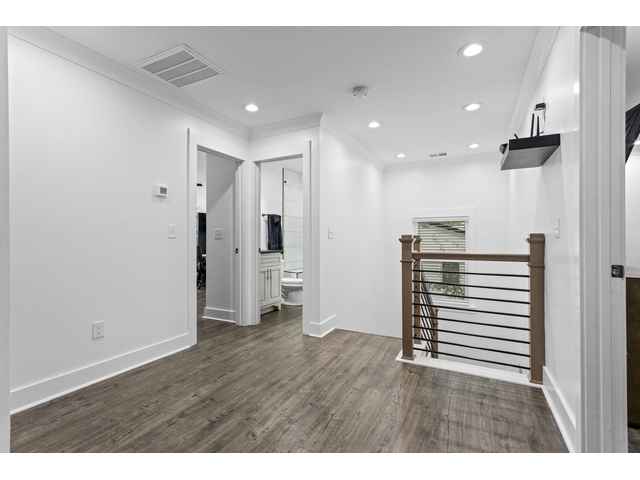 Photo of 118 Boyd Avenue