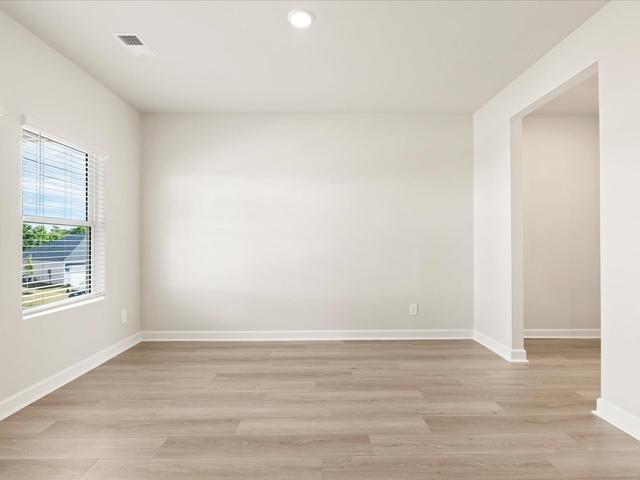 Photo of 226 Maxwell Drive