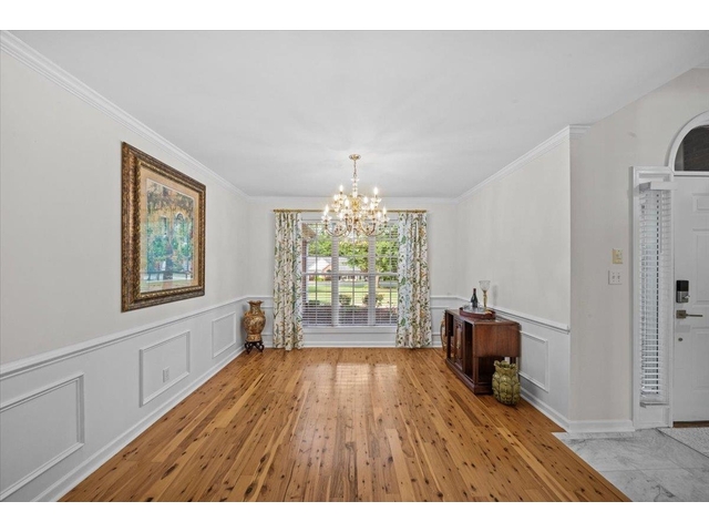 Photo of 417 Gramercy Boulevard Photo of 417 Gramercy Boulevard
