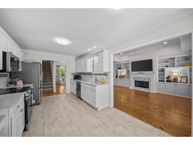 Photo of 417 Gramercy Boulevard Photo of 417 Gramercy Boulevard