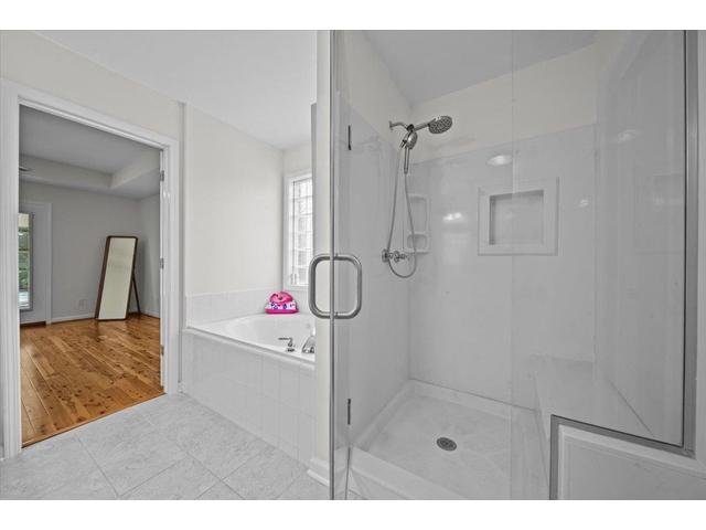 Photo of 417 Gramercy Boulevard Photo of 417 Gramercy Boulevard