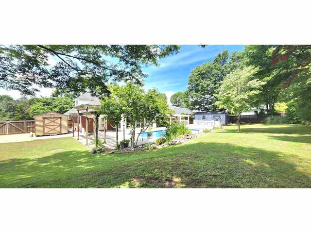 Photo of 417 Gramercy Boulevard Photo of 417 Gramercy Boulevard