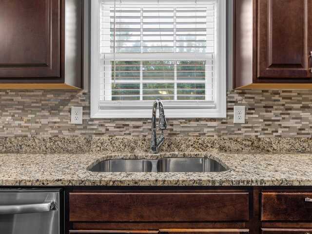 Photo of 708 Carolyn Drive