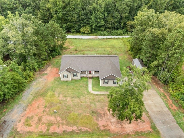 Photo of 708 Carolyn Drive