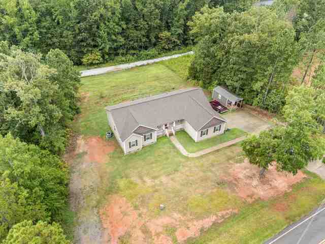 Photo of 708 Carolyn Drive