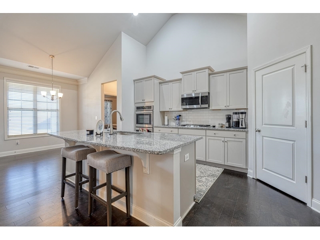 Photo of 699 Ridgeville Crossing Drive