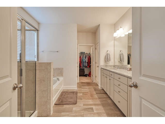 Photo of 699 Ridgeville Crossing Drive