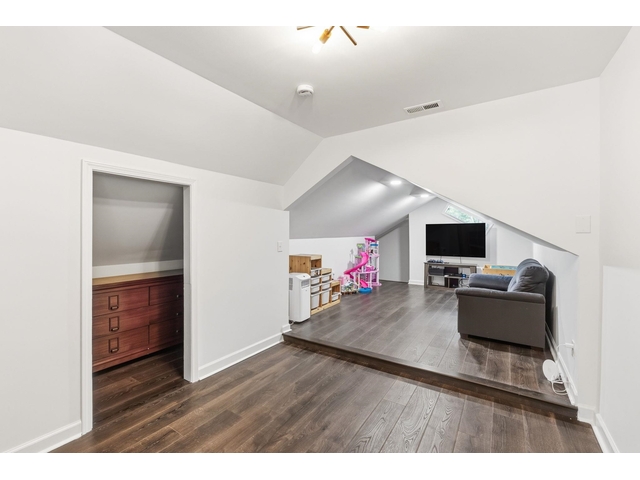 Photo of 241 Bramlett Road