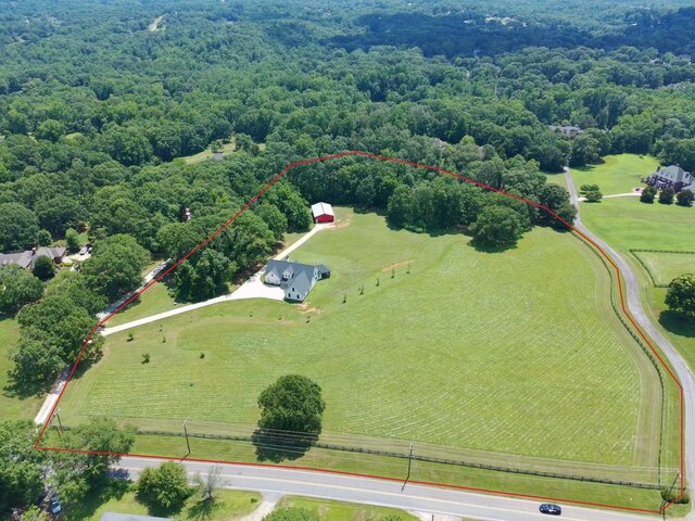 Photo of 1035 Nazareth Church Road