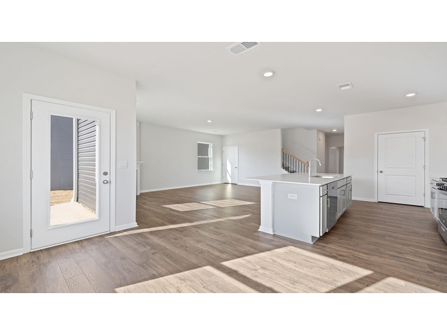 Photo of 1123 White Willow Drive