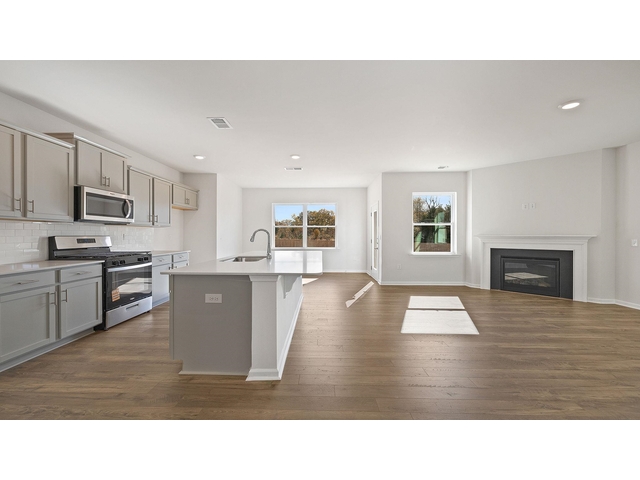 Photo of 1123 White Willow Drive