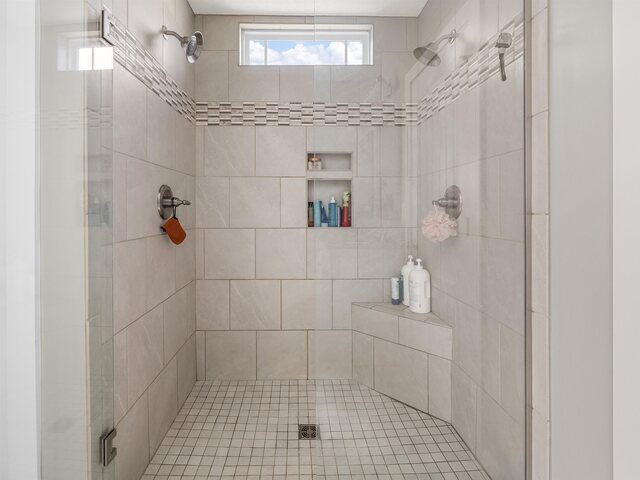 Photo of 580 Canewood Lane