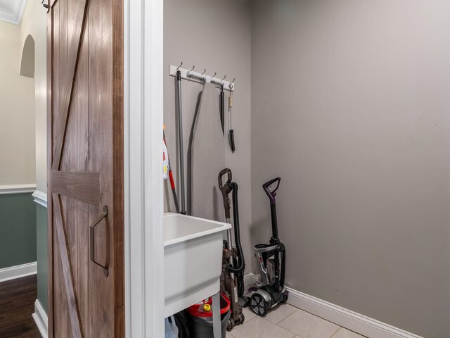 Photo of 580 Canewood Lane