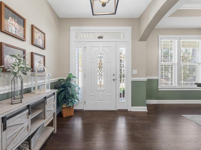 Photo of 580 Canewood Lane