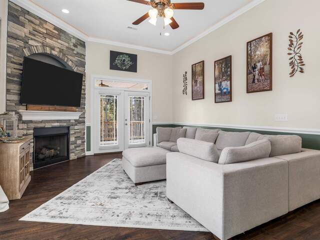 Photo of 580 Canewood Lane