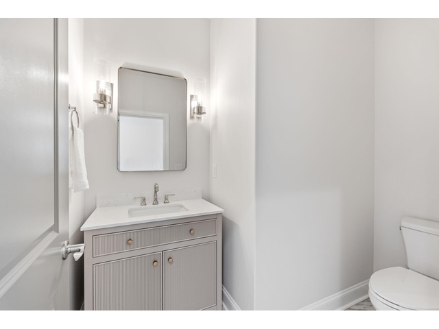 Photo of 354 S Monterey Drive