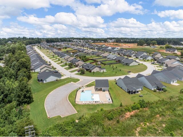 Photo of 253 Highland Springs Loop Photo of 253 Highland Springs Loop