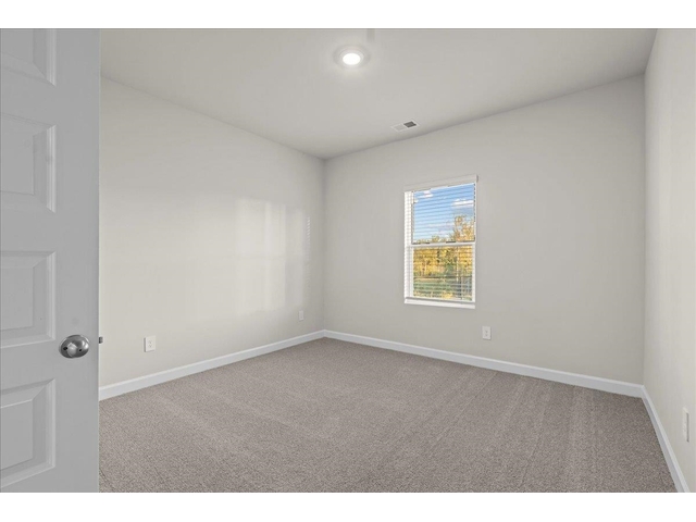 Photo of 422 Yellowstone Trail