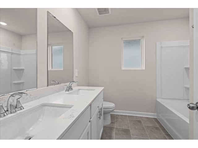 Photo of 422 Yellowstone Trail