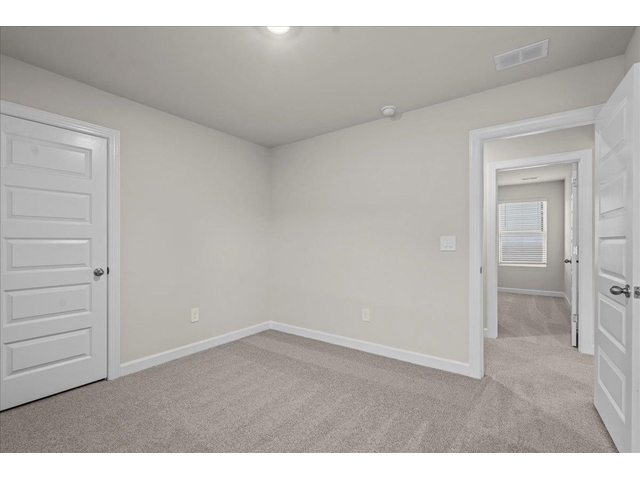 Photo of 422 Yellowstone Trail