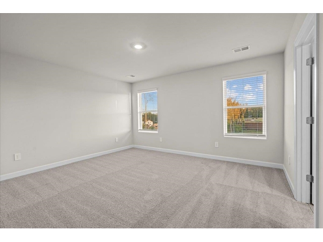 Photo of 422 Yellowstone Trail