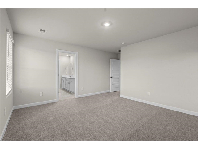 Photo of 422 Yellowstone Trail