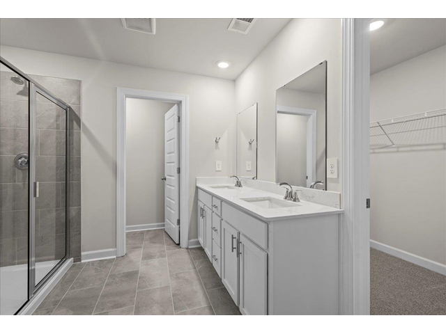 Photo of 422 Yellowstone Trail