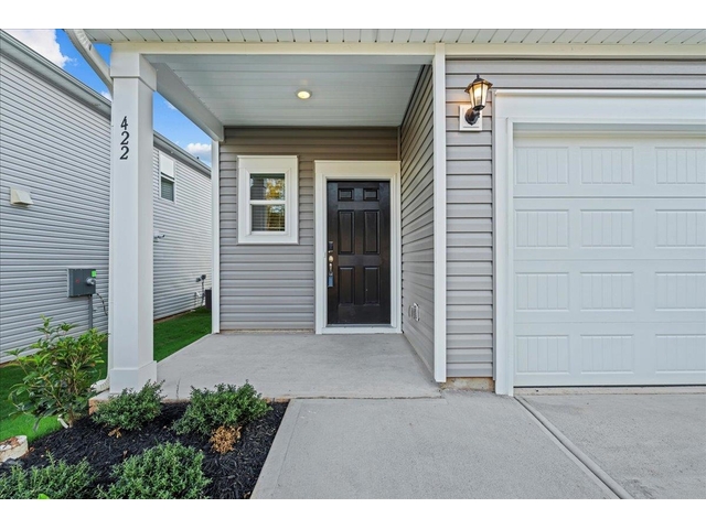 Photo of 422 Yellowstone Trail