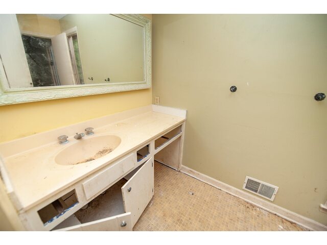 Photo of 141 Painter Road