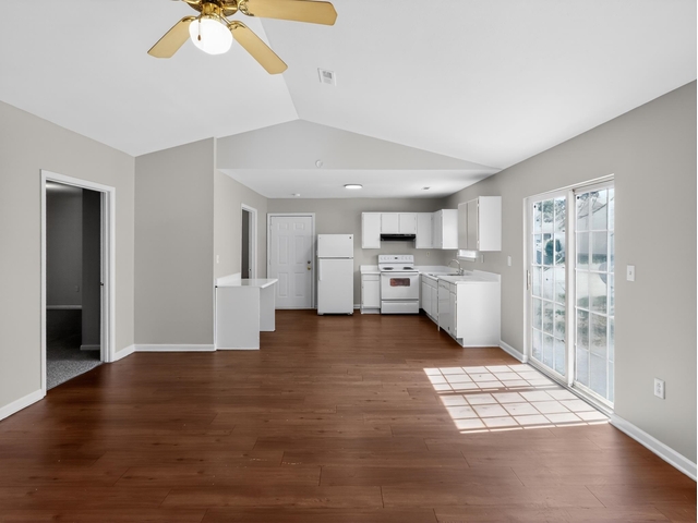 Photo of 1875 Tamara Way