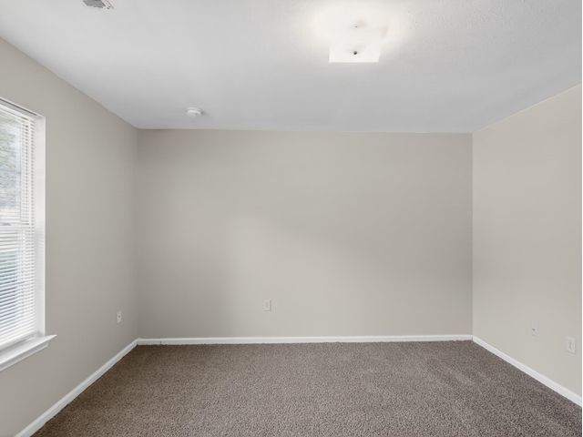 Photo of 1875 Tamara Way
