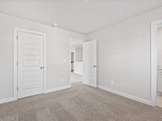 Photo of 222 Maxwell Drive Photo of 222 Maxwell Drive