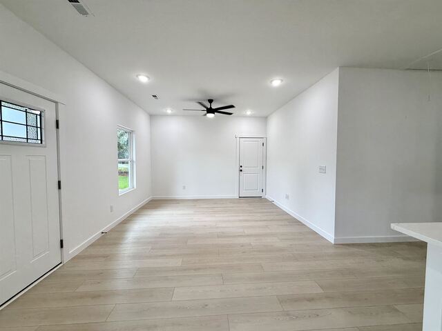 Photo of 210 Foxfire Road