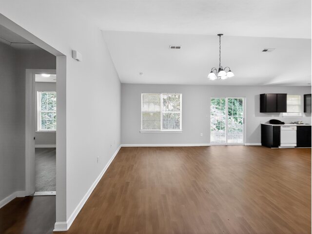 Photo of 1880 Tamara Way