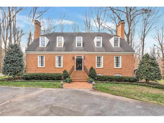 Photo of 2690 Country Club