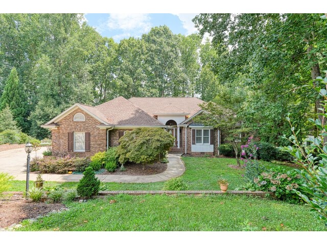 Photo of 335 Hillcove Point