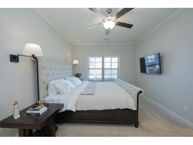Photo of 9 Sweetspire Lane Photo of 9 Sweetspire Lane