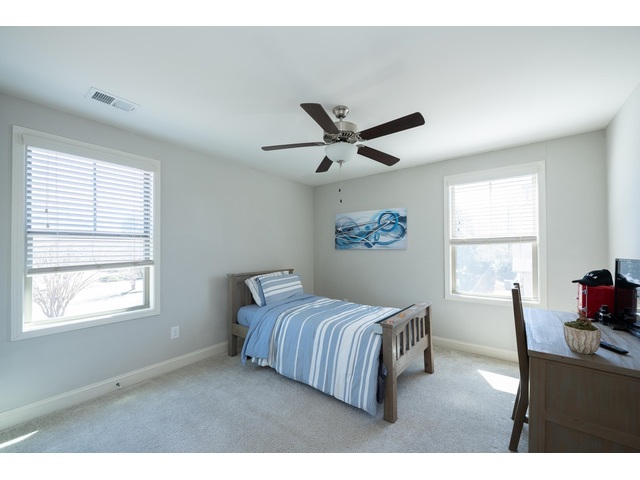 Photo of 9 Sweetspire Lane Photo of 9 Sweetspire Lane