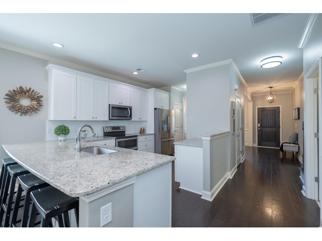 Photo of 9 Sweetspire Lane Photo of 9 Sweetspire Lane