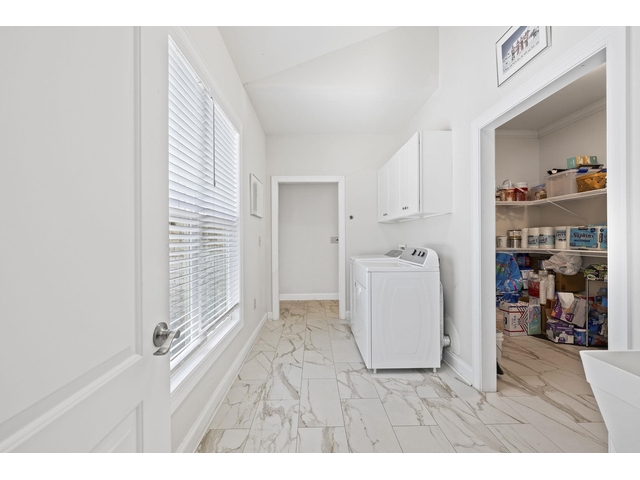 Photo of 6735 Highway 357