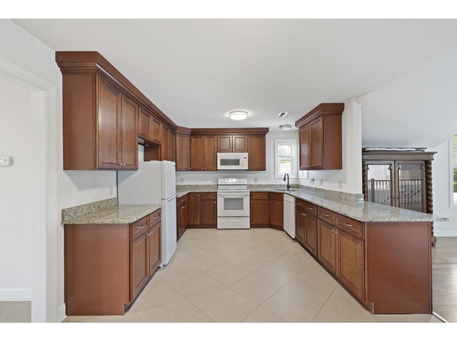 Photo of 6735 Highway 357