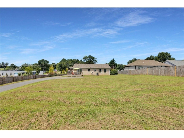 Photo of 164 Old Furnace Rd