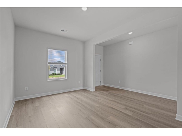 Photo of 539 Ward Wilson Trail