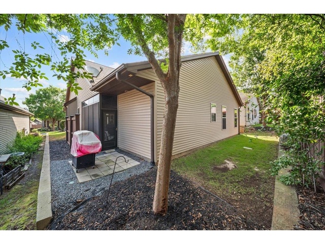 Photo of 324 Brownstone Circle Photo of 324 Brownstone Circle