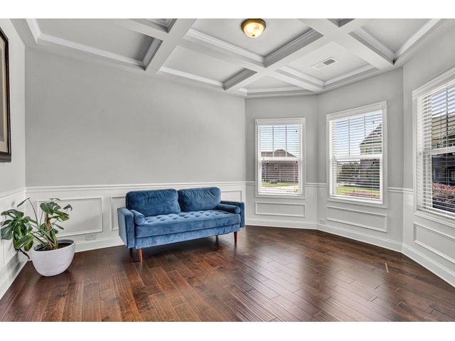 Photo of 100 Strathaven Court
