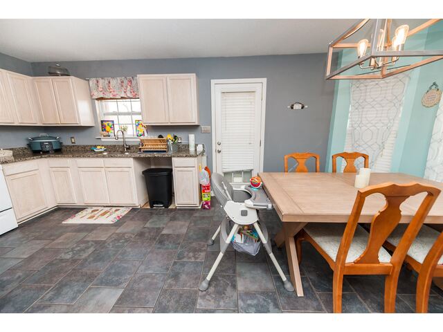 Photo of 818 Thistle Court